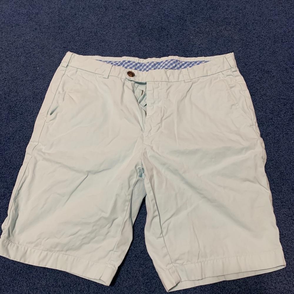 Brooks Brothers Bermuda Shorts. 100% Cotton